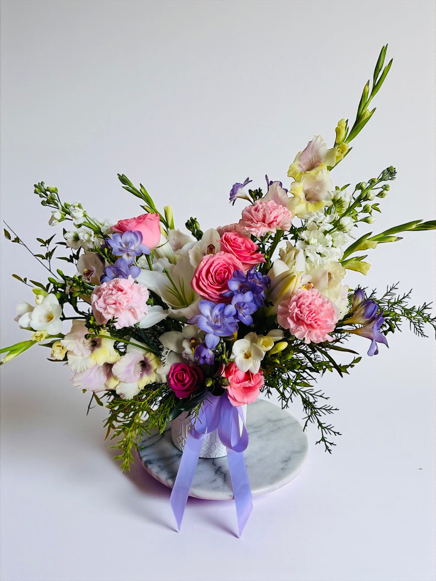 MEDIUM FLORAL ARRANGEMENT (In oasis)