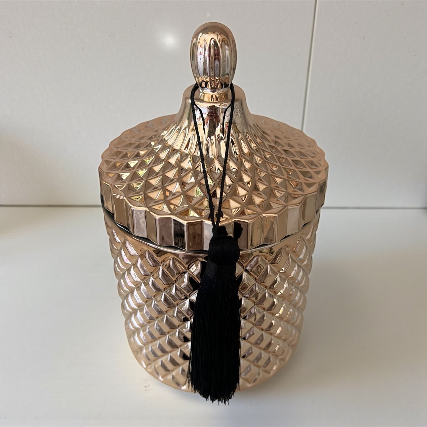 Luxury Hand-Poured Candle – Mangawhai