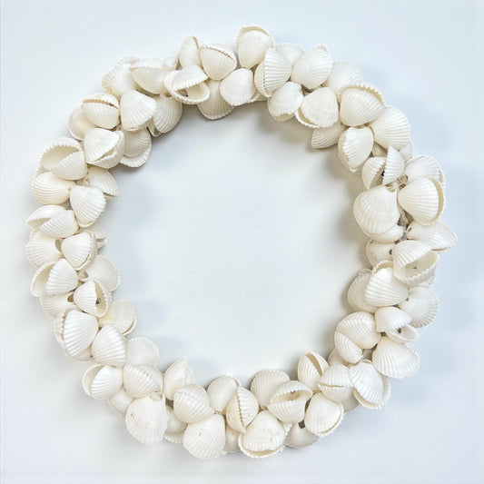 SHELL WREATH SMALL WHITE