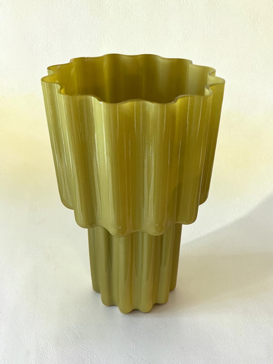 Glass vase