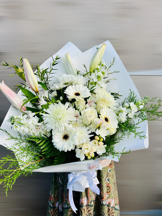 Gorgeous & Always Classic White  Bouquet | Mangawhai