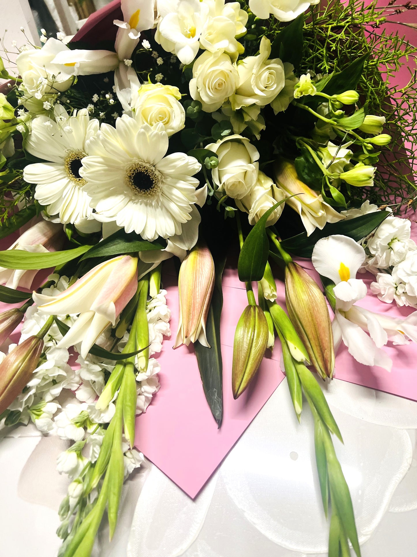 Fresh Flower Bouquet | White
